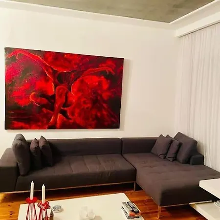 Sanat Ve Stillerin Bulustugu Mekan Apartment